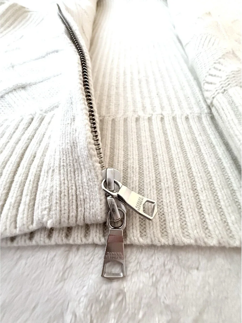 Banana Republic Mens L Merino Wool Blend Cable Knit Full Zip Sweater Ivory